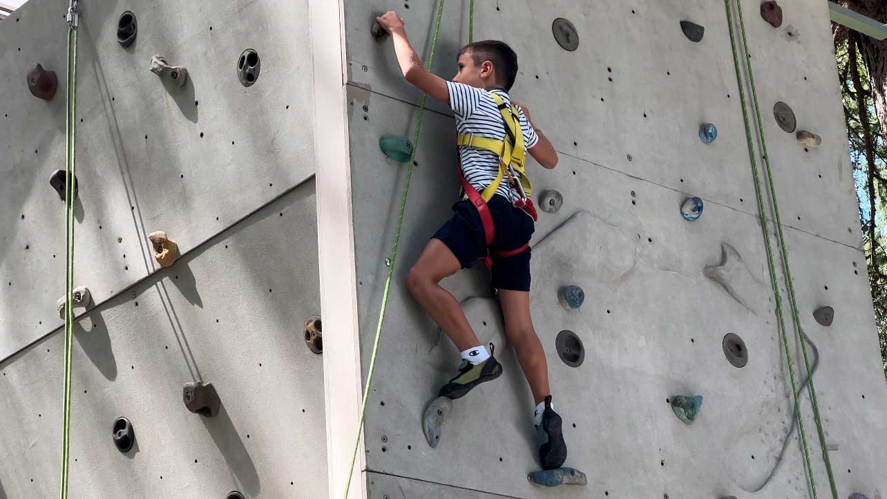 Percorsi nel Arrampicata Flying Park parco avventura Malé